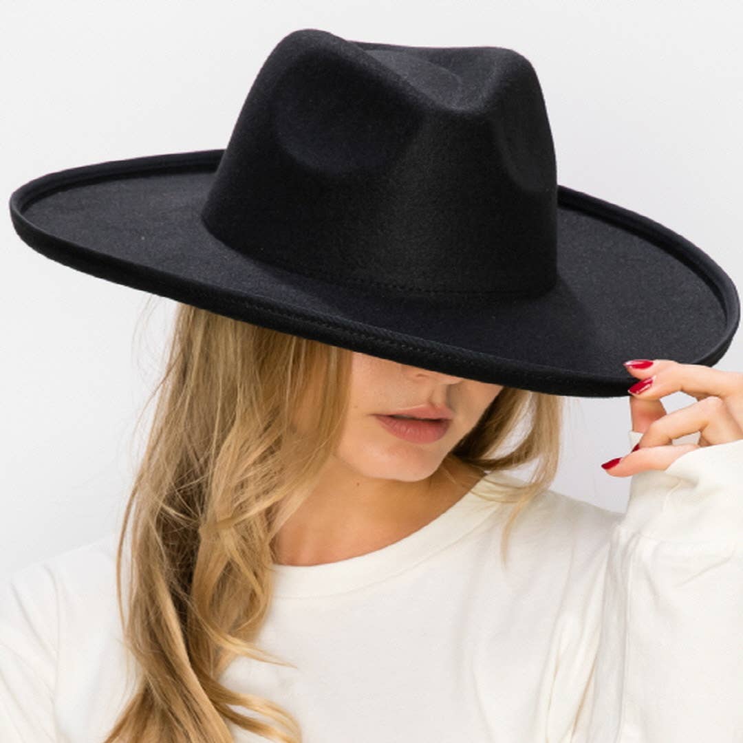 Structured wide brim rancher hat with pencil roll brim