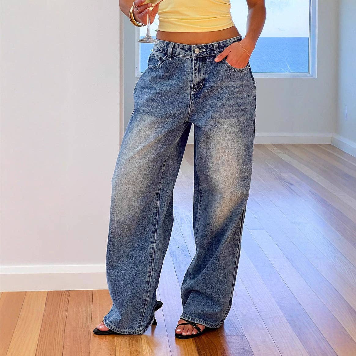 Vintage Wash Heart Patch Wide-Leg Jeans Stylish Casual Women’s Pants