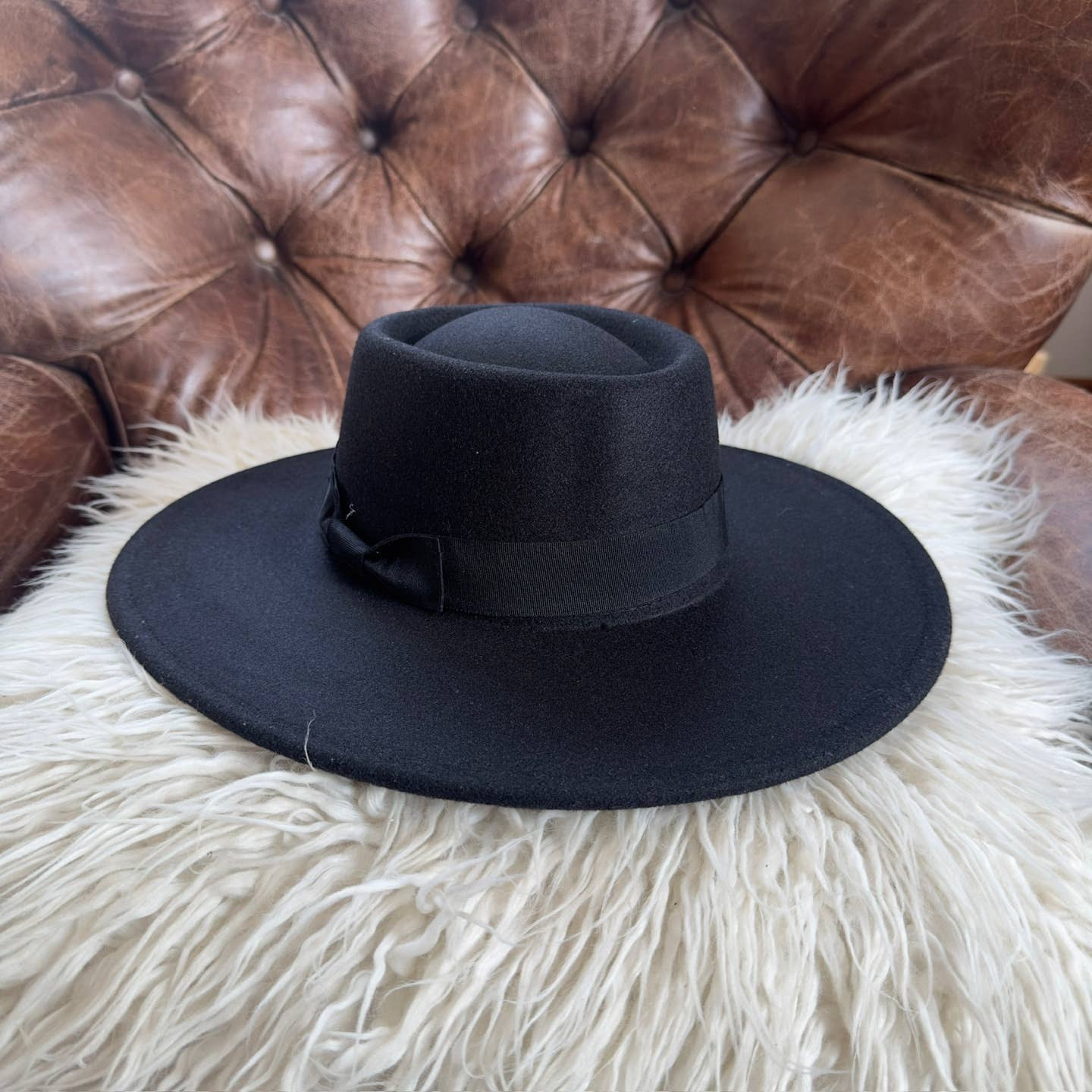 Structured Boater Wide Brim Hat