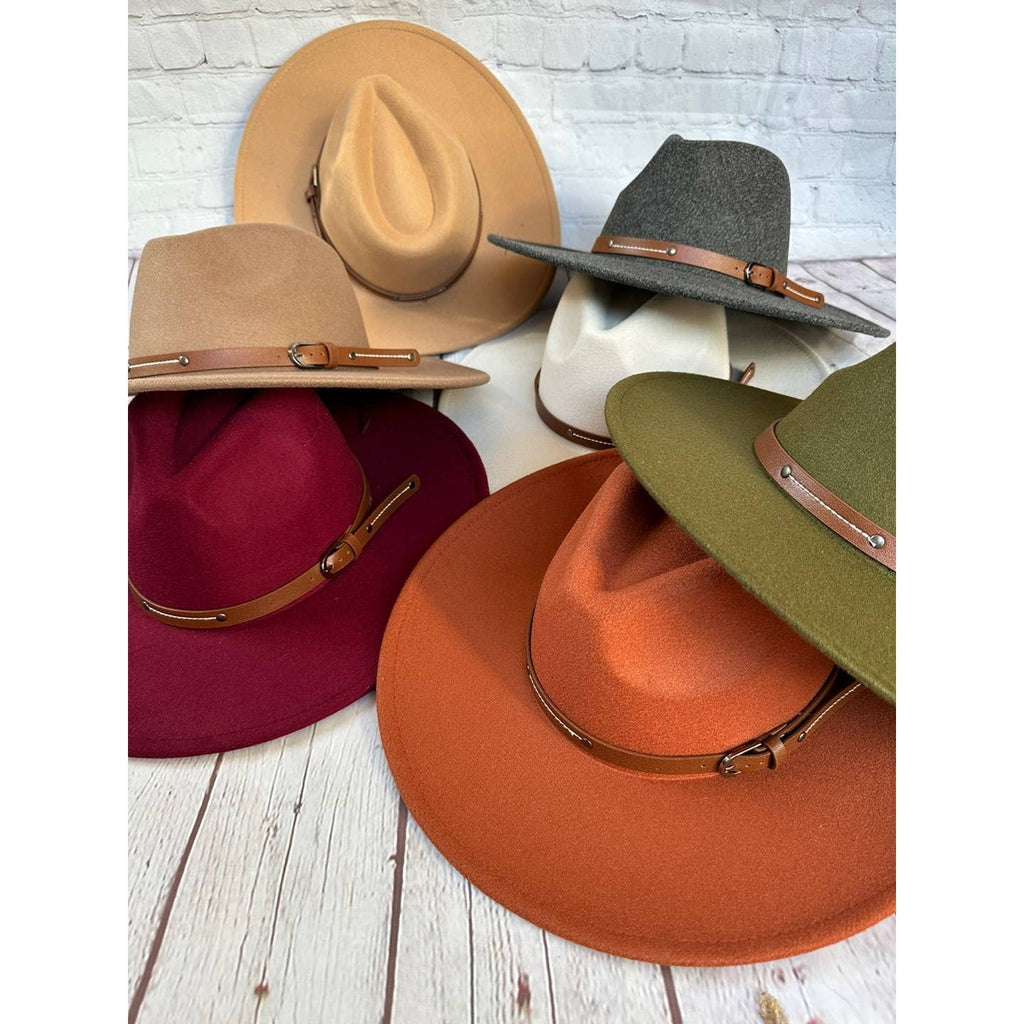 Wide Brim Panama Hat w/ Leather Belt