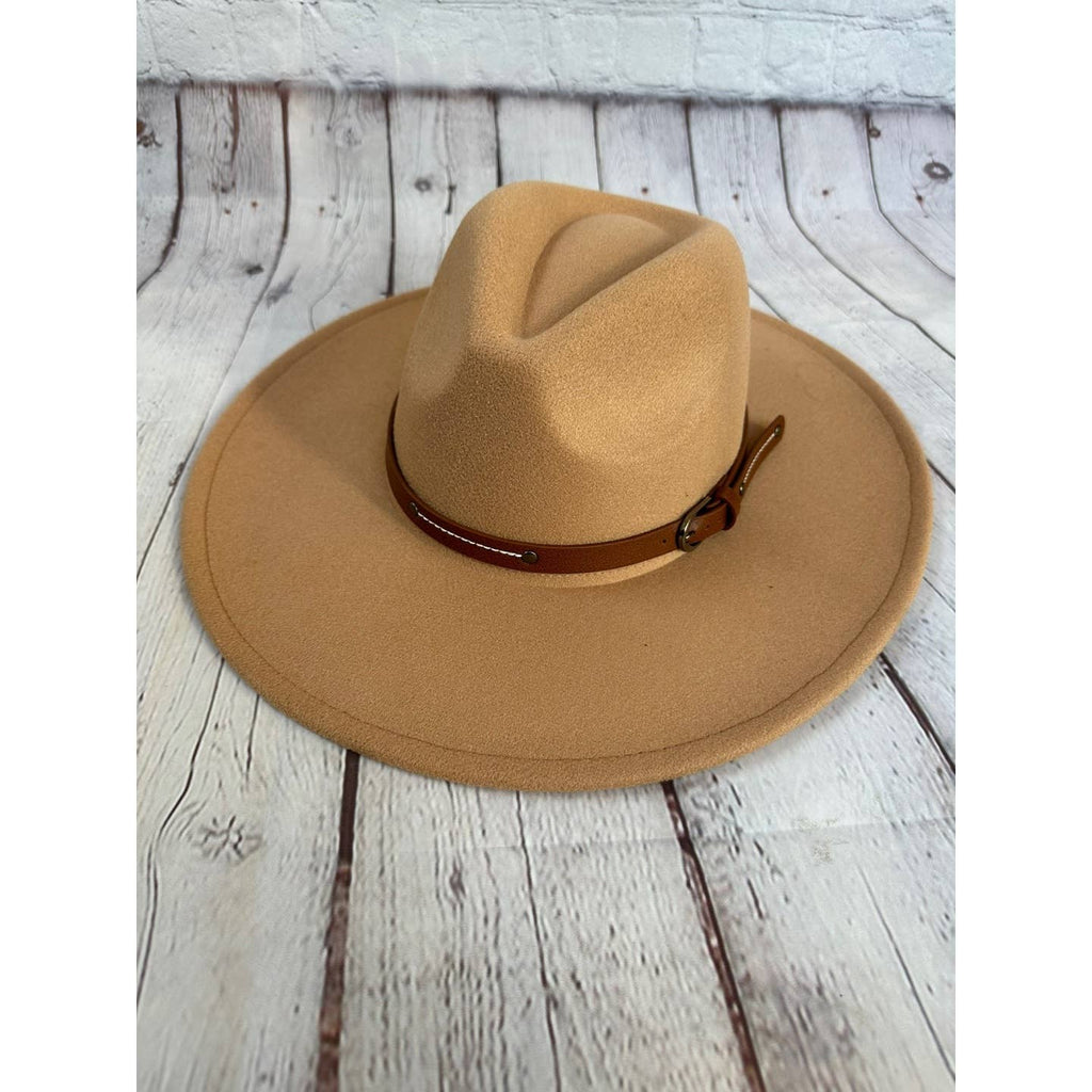 Wide Brim Panama Hat w/ Leather Belt