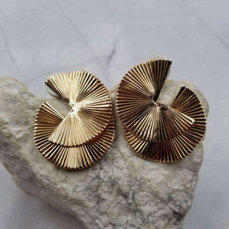 Gold Textured Fan Disc Earrings