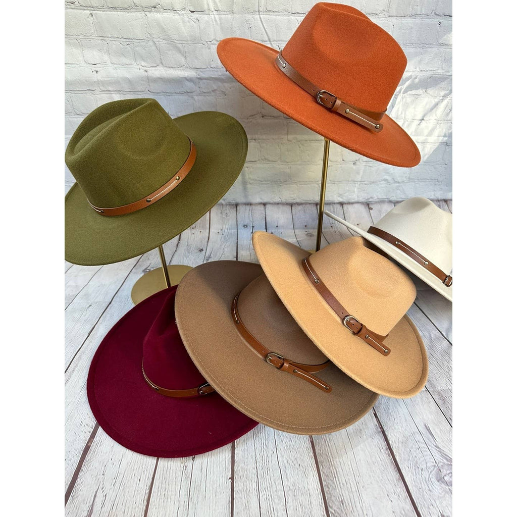 Wide Brim Panama Hat w/ Leather Belt