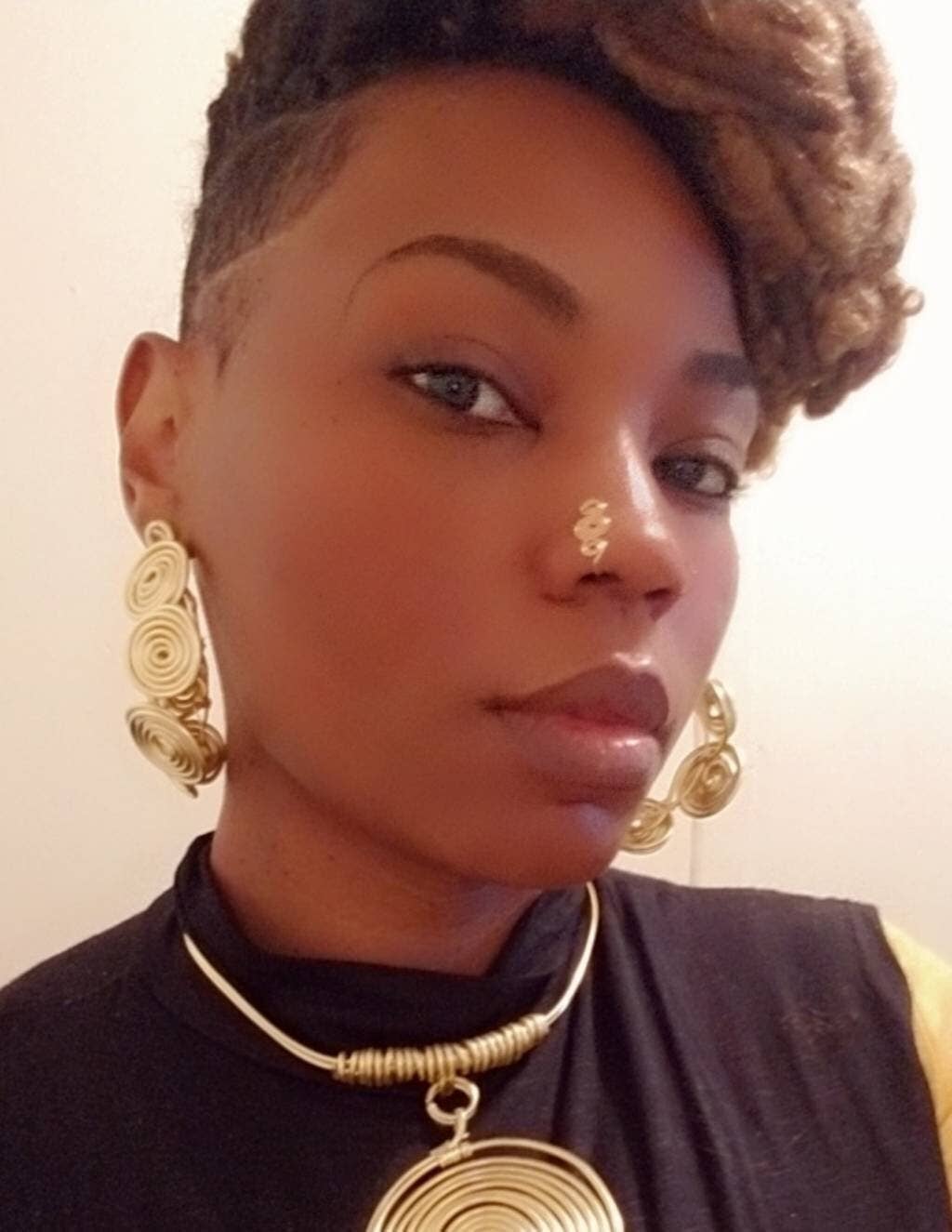Gold Disc Nose Cuff