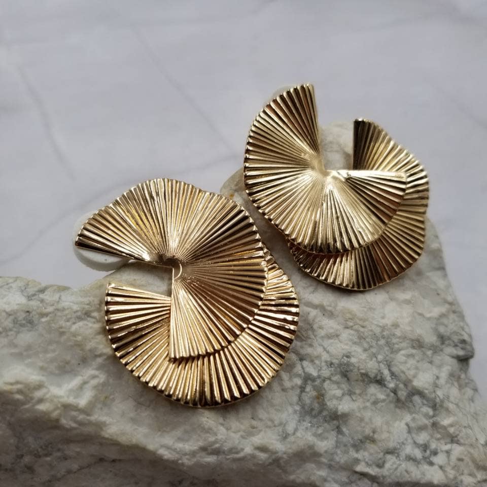 Gold Textured Fan Disc Earrings