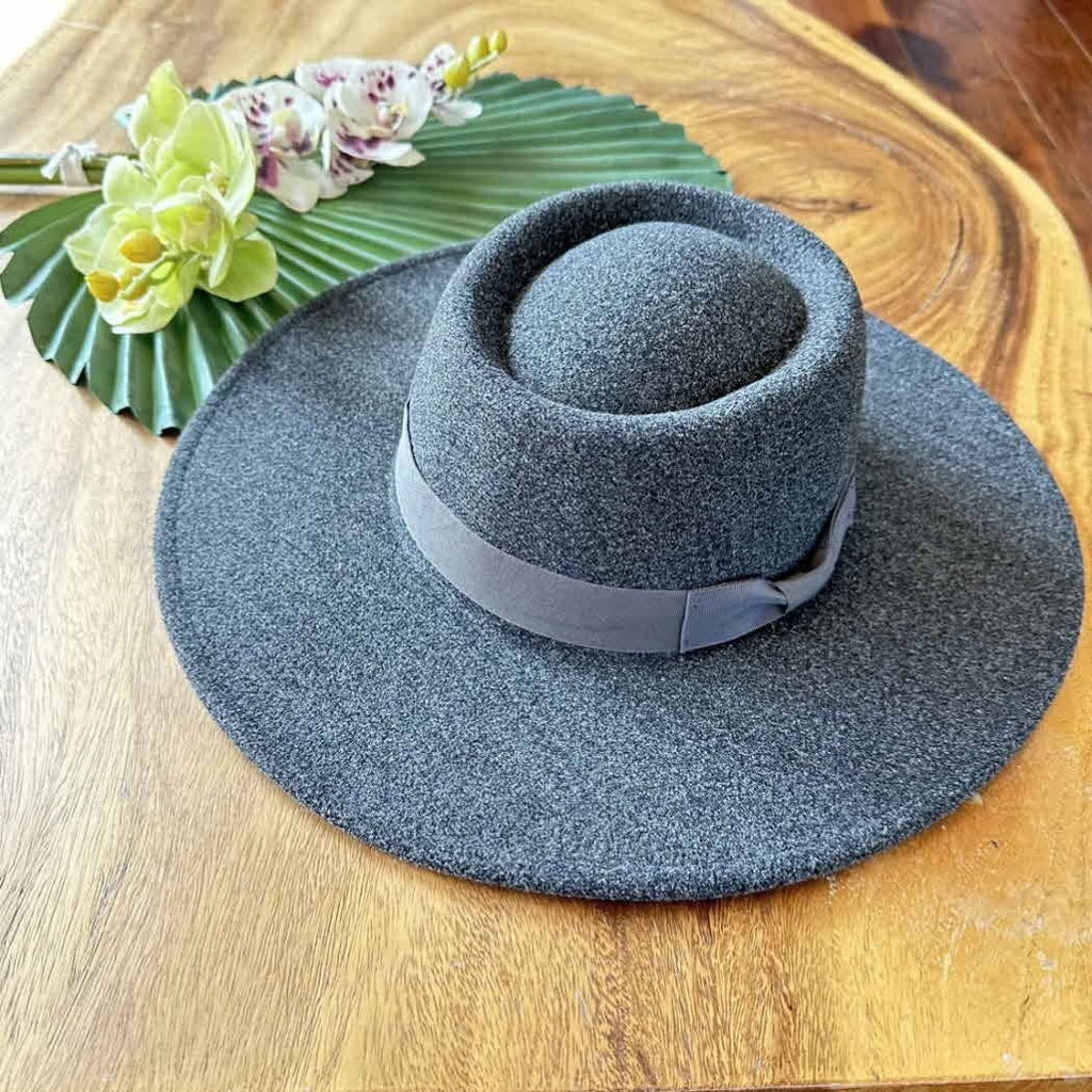 Structured Boater Wide Brim Hat