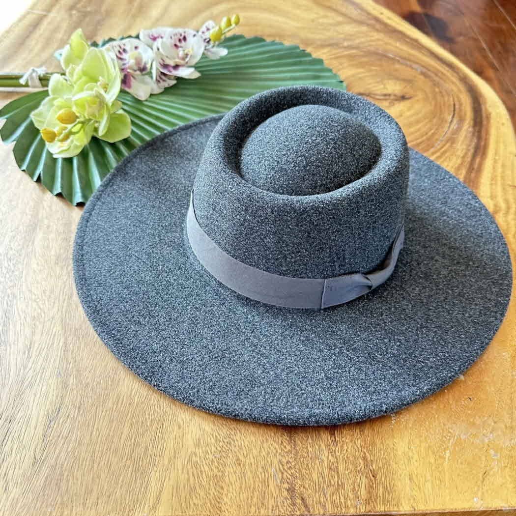 Structured Boater Wide Brim Hat
