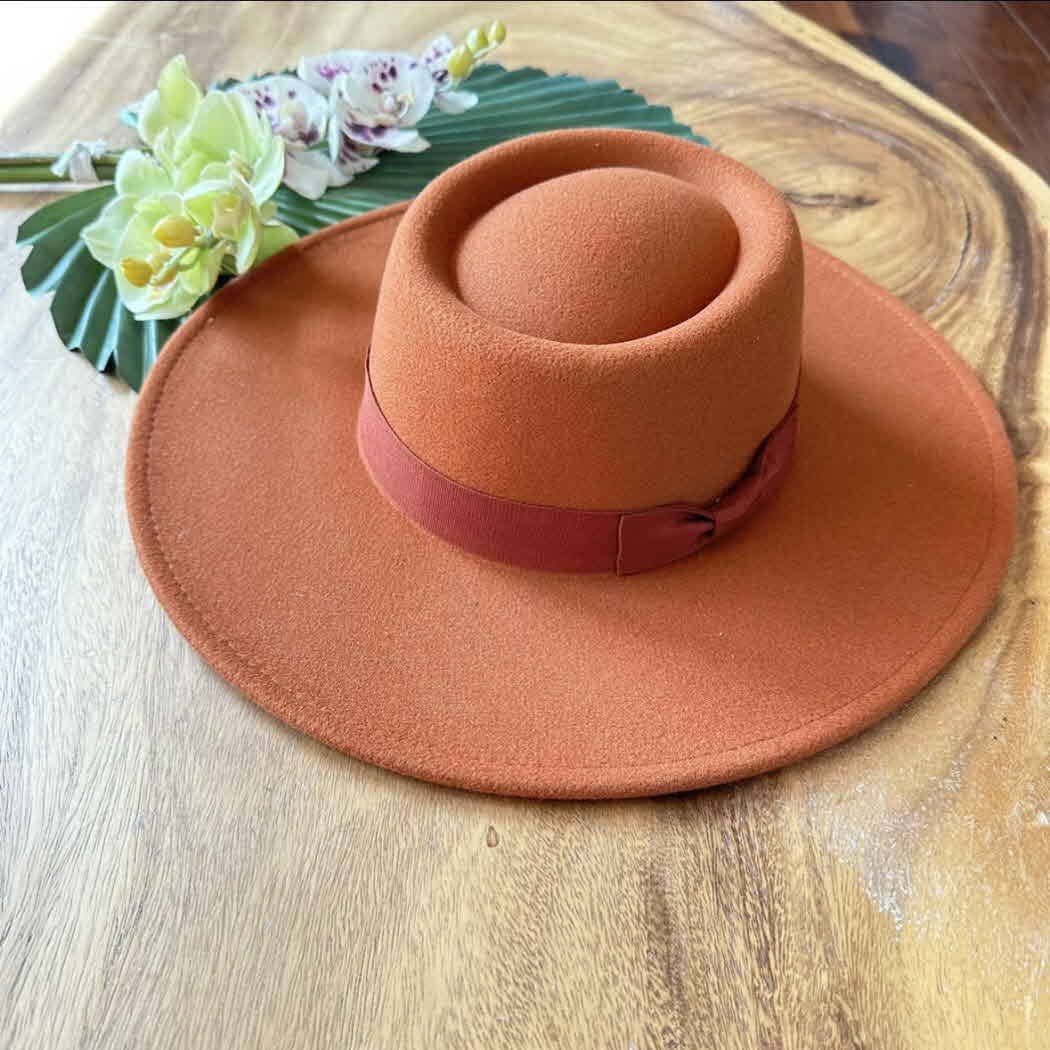Structured Boater Wide Brim Hat